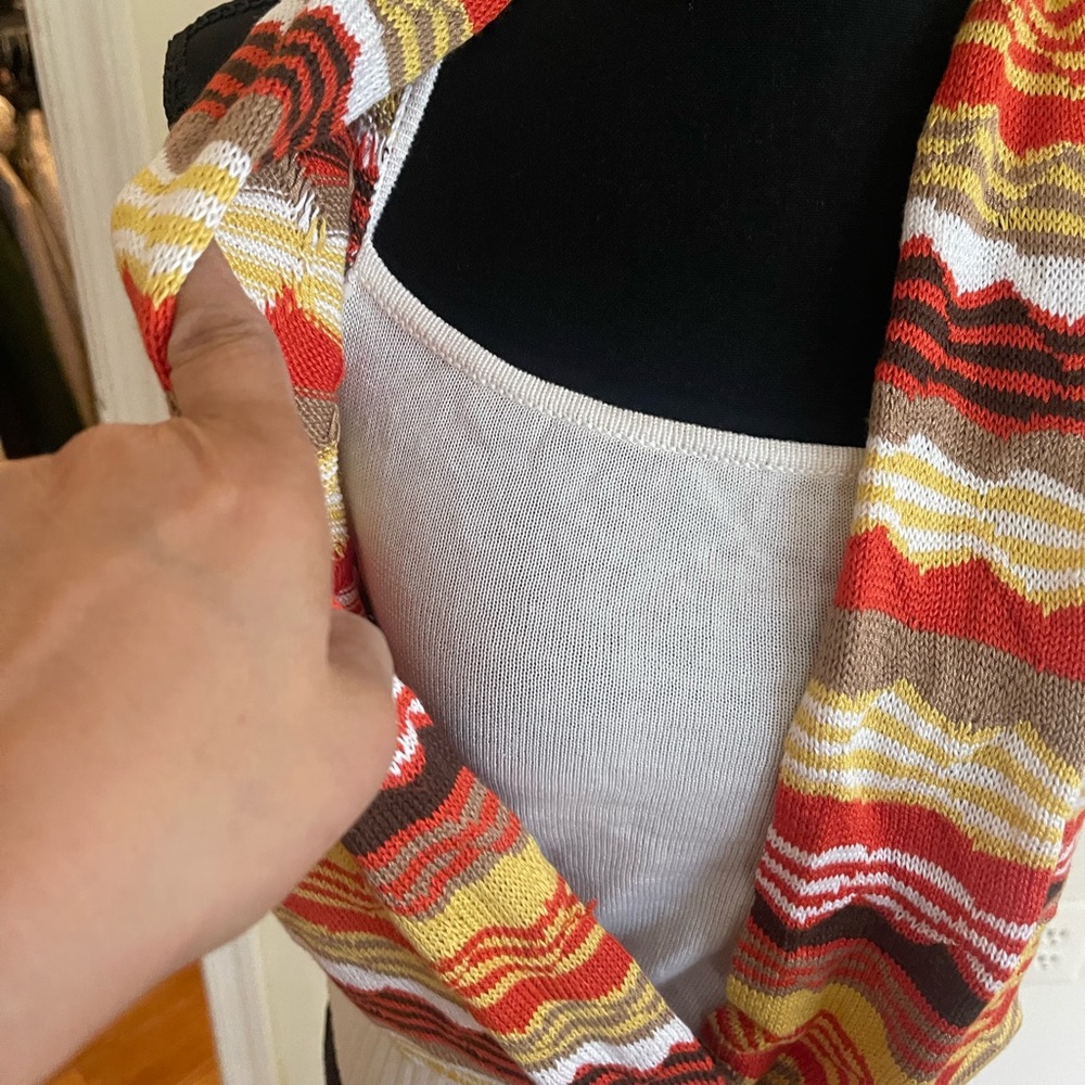Hot tank top for women - Picture 3 of 13
